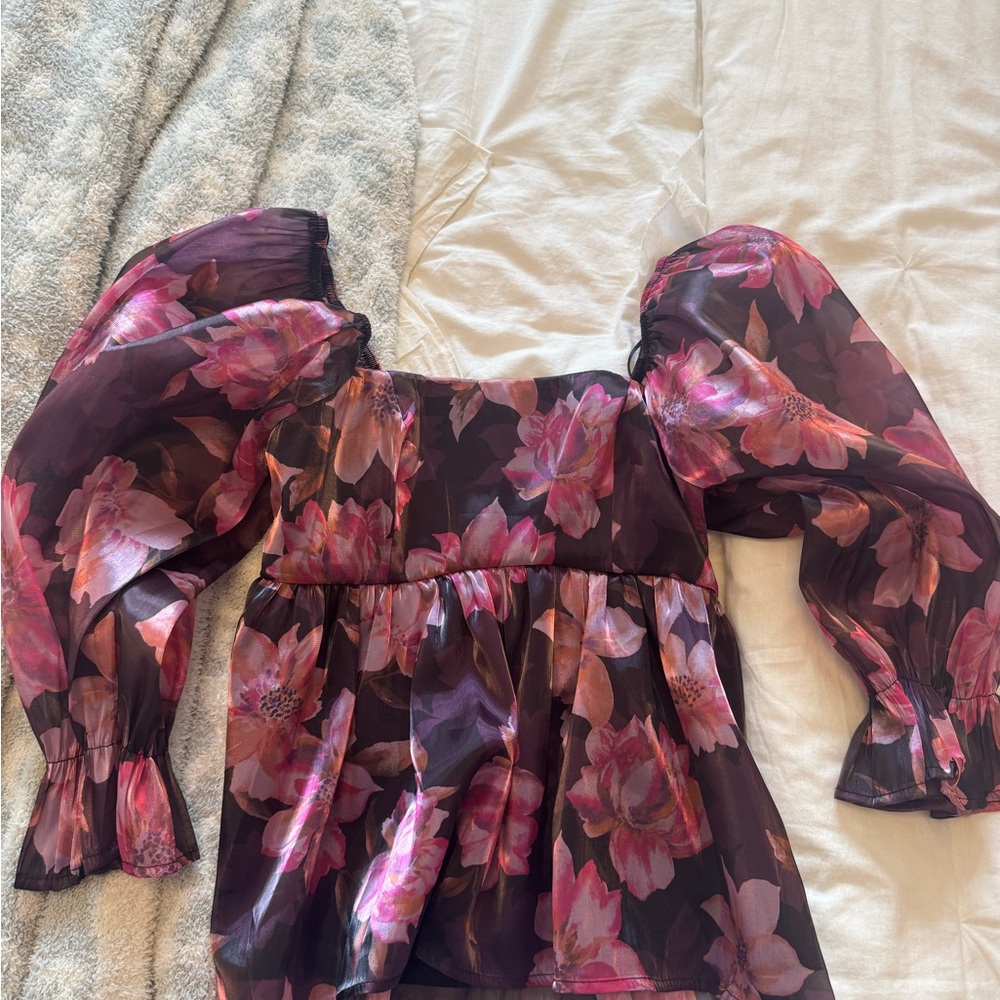 Floral Puff Sleeve Top - Pink and Black